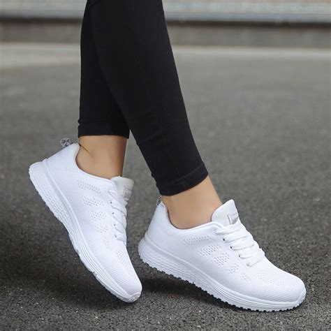 women's casual sneakers white